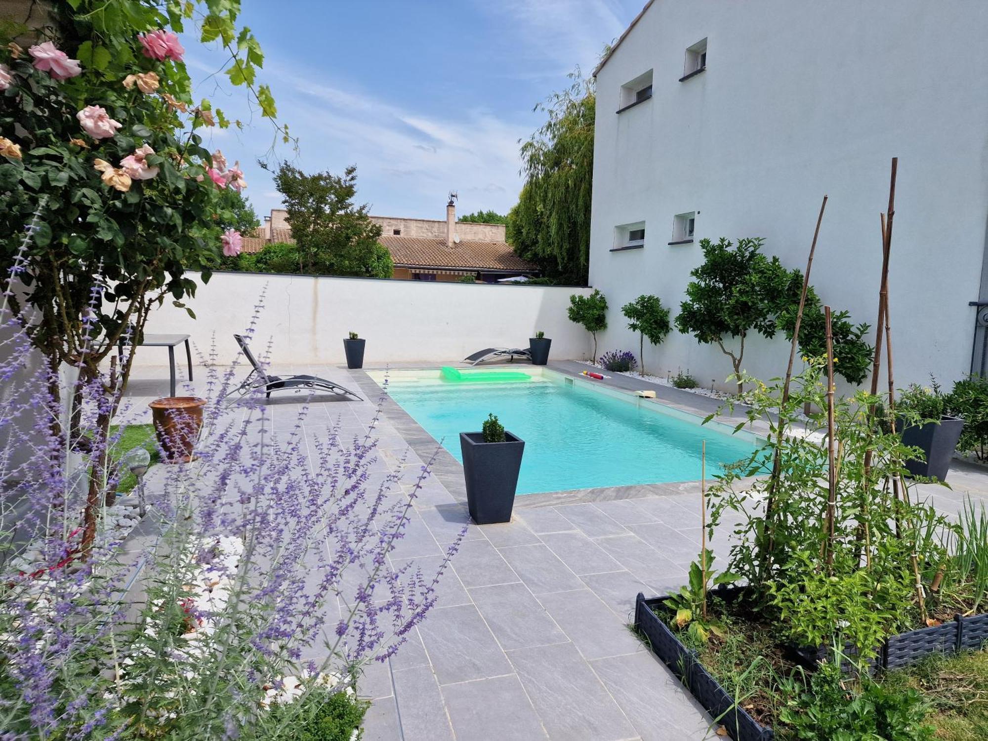 Havre De Repos Villa Ribaute-les-Tavernes Bilik gambar